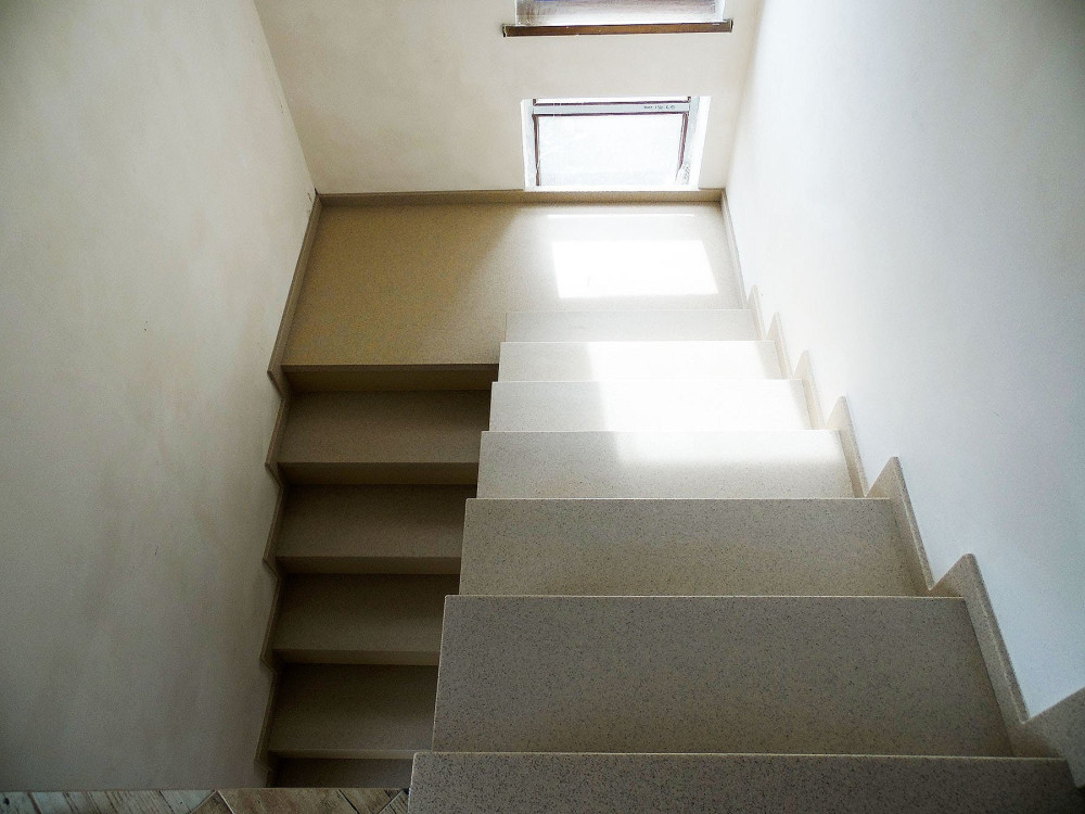 Каменные лестницы