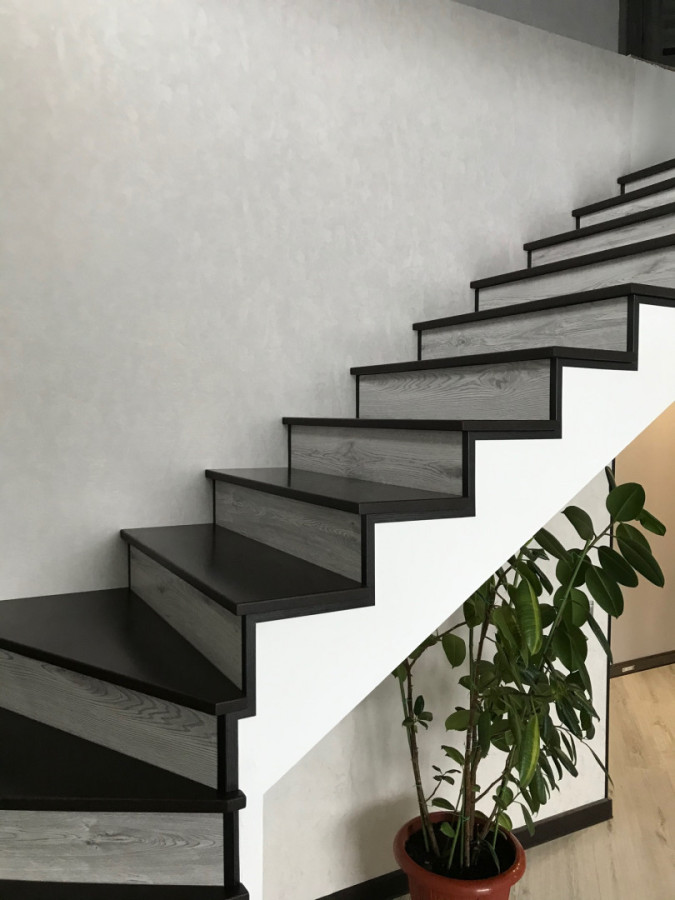 Каменные лестницы